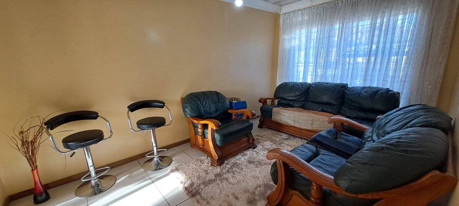 3 Bedroom Property for Sale in Bakenpark Free State